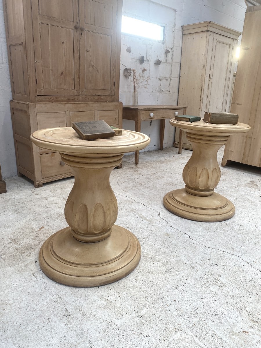 Pair of American Side Tables