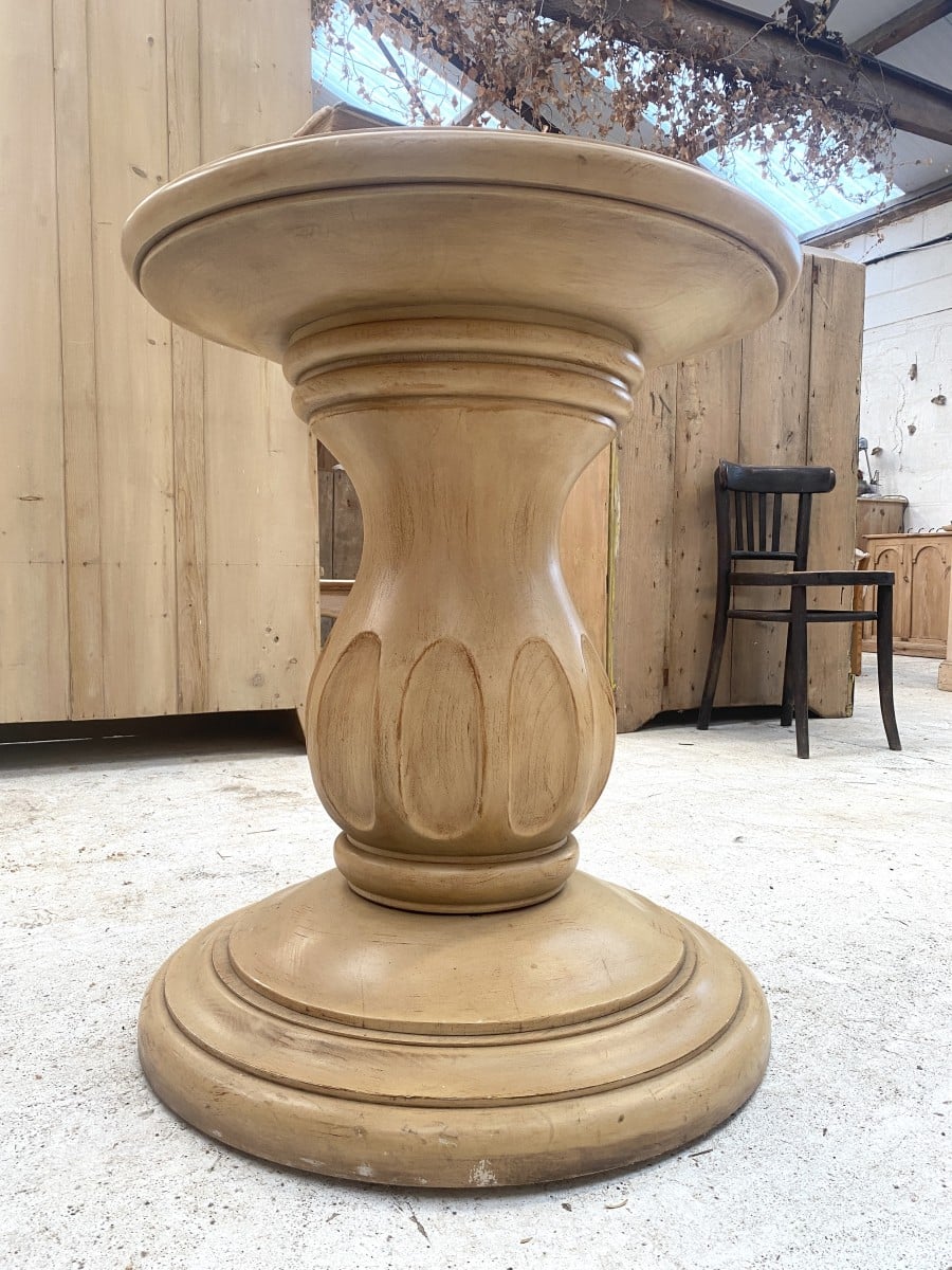 Pair of American Side Tables