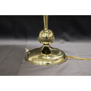 Italian design table lamp by Oscar Torlasco 1950s