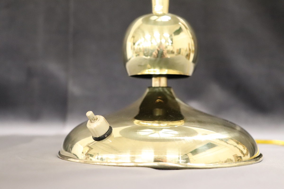 Italian design table lamp by Oscar Torlasco 1950s