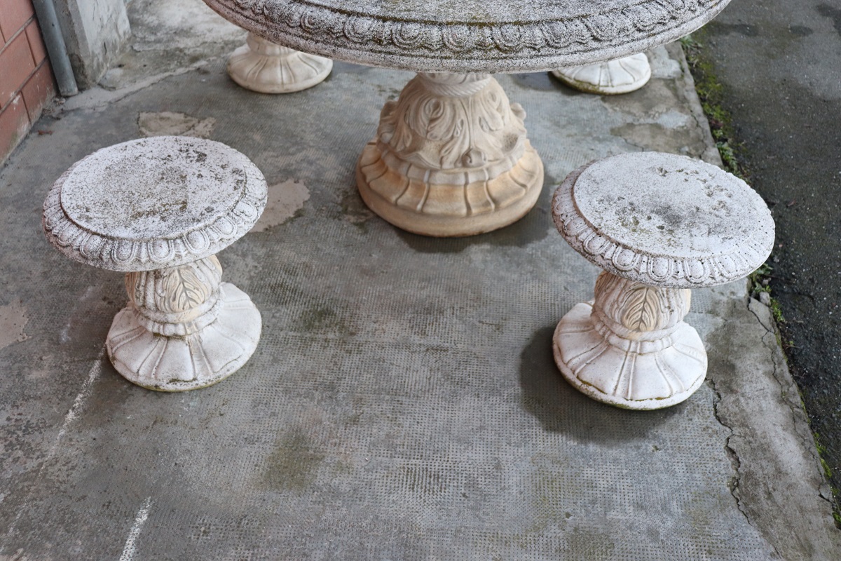 20th Century Round Garden Table and Stools