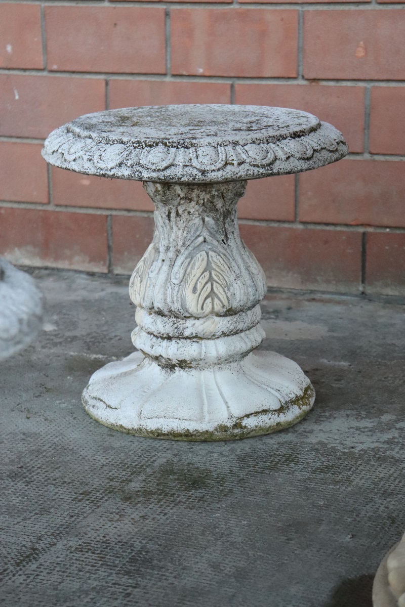 20th Century Round Garden Table and Stools