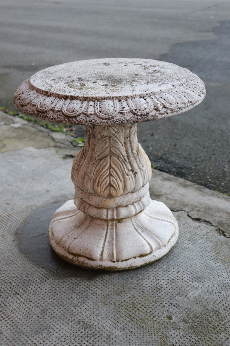 20th Century Round Garden Table and Stools