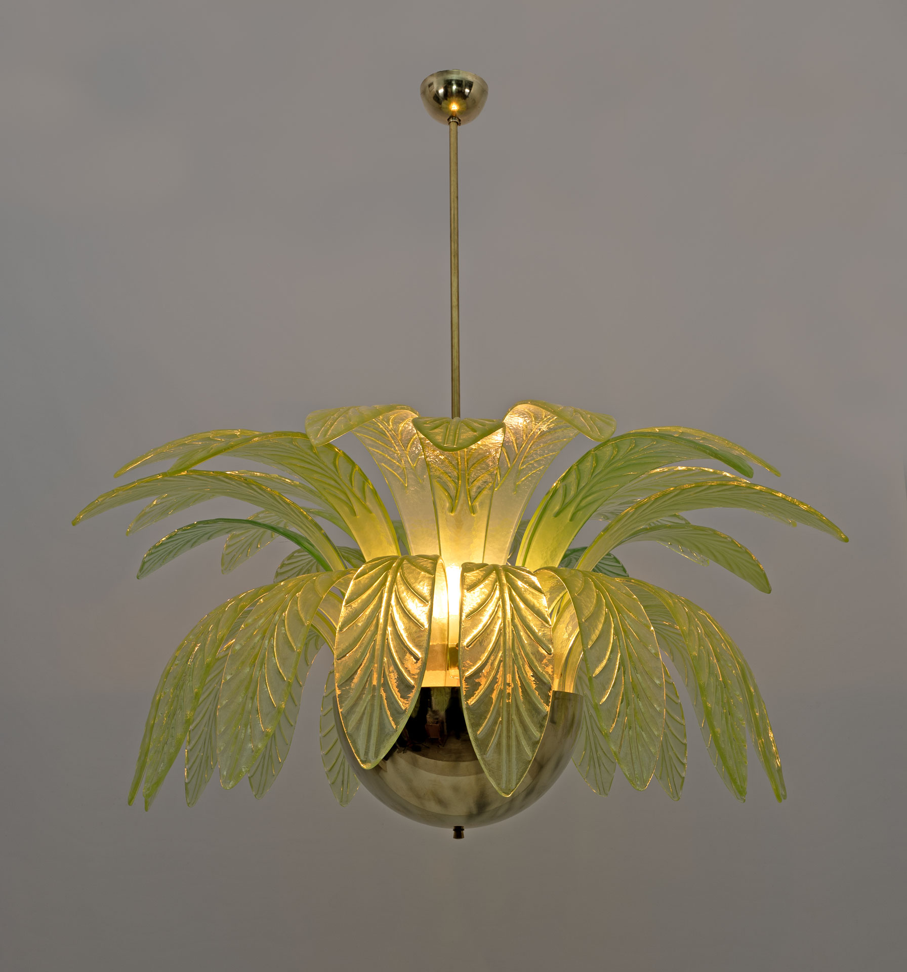 Mid-Century Modern Palm Leaves Big Chandelier Murano Glass and Brass, 1970s
