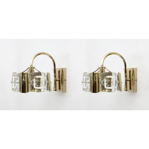 Oscar Torlasco Mid-Century Modern Italian Glass and Brass Sconces by Stilkronen