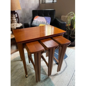 Vintage Nest Of 4 Teak Tables By Poul Hundevad For Novy Domov, 1960s
