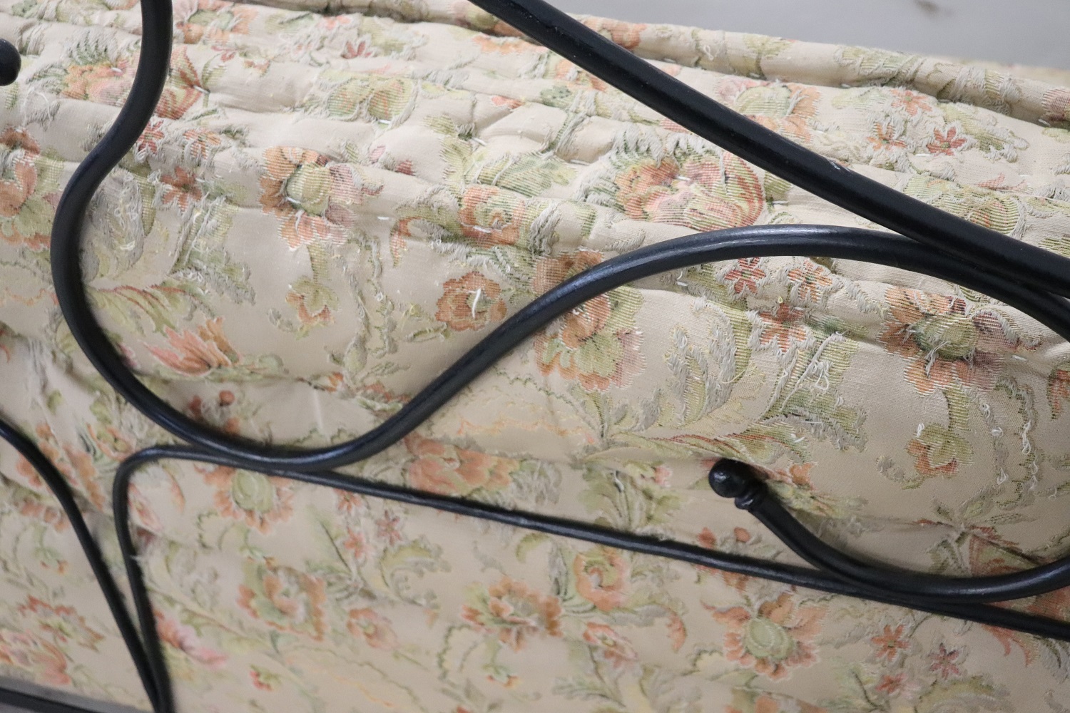 Antique iron sofa, late 19th century