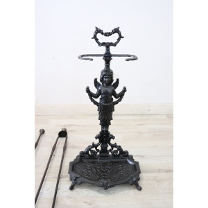 Set of antique fireplace tools in wrought iron and cast iron