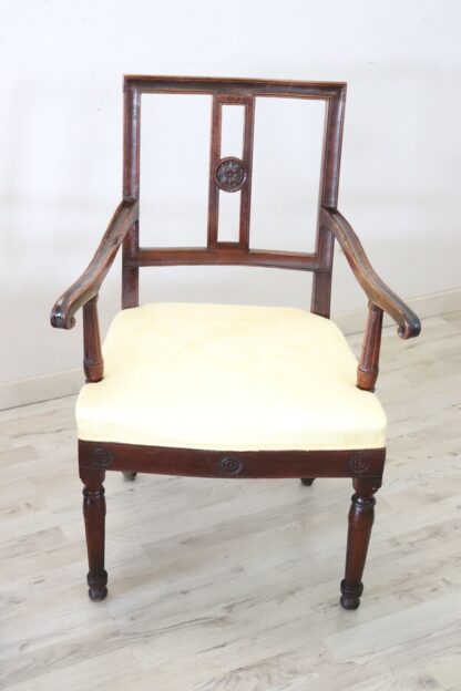 Pair of antique walnut armchairs - Image 3