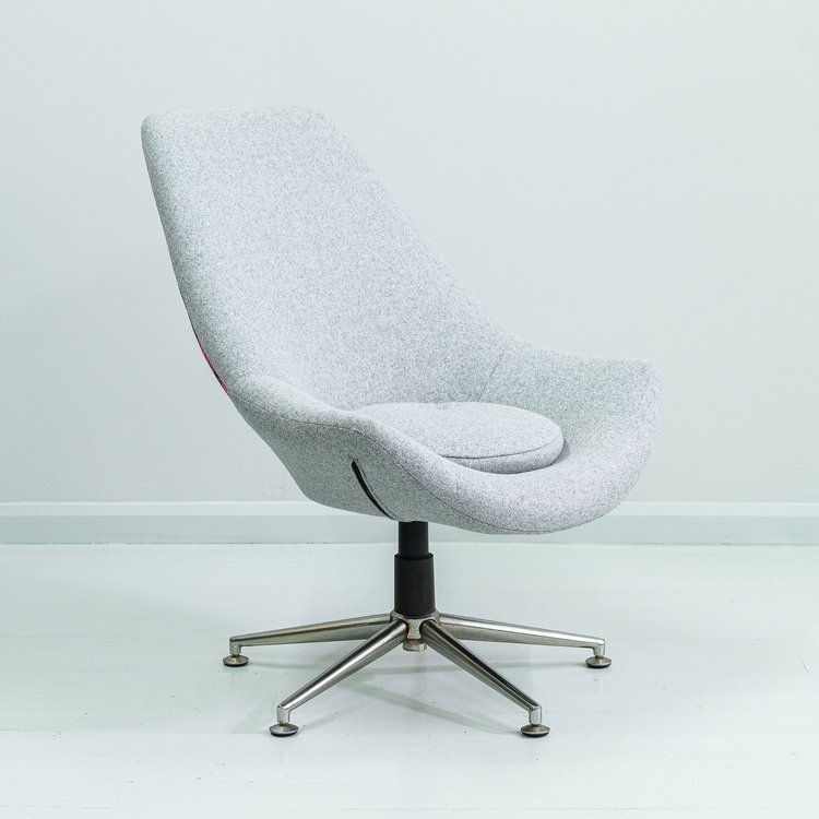 Slimline Swivel by Jay & Co