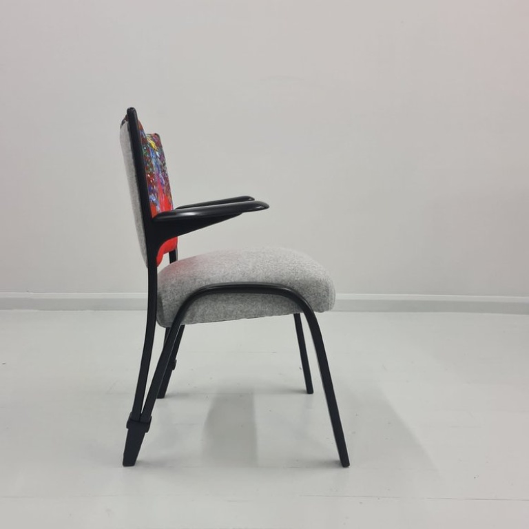 Mr & Mrs Carver Chairs by Jay & Co - Image 9