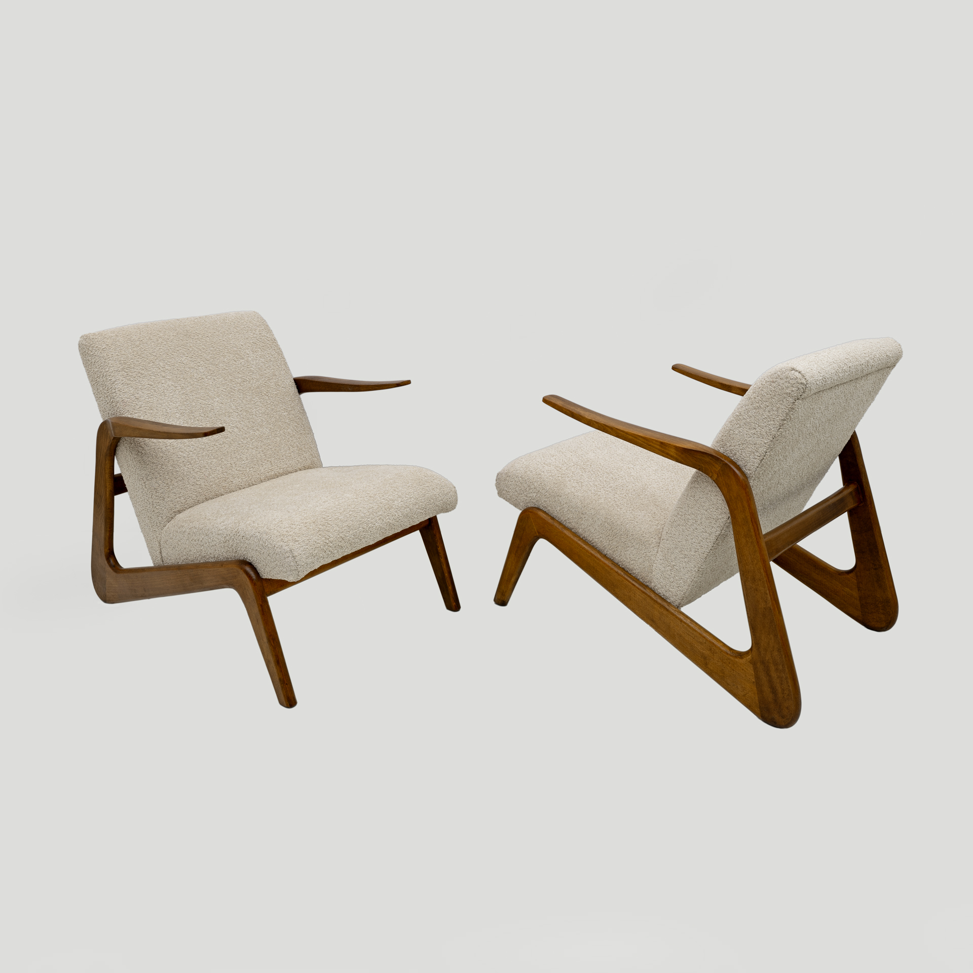 Pair of Mid-Century Modern Italian Bouclè Lounge Chairs, 1970s