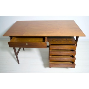 Vittorio Dassi Mid-Century Modern Italian Teakwood Writing Desk and Chair, 1950s