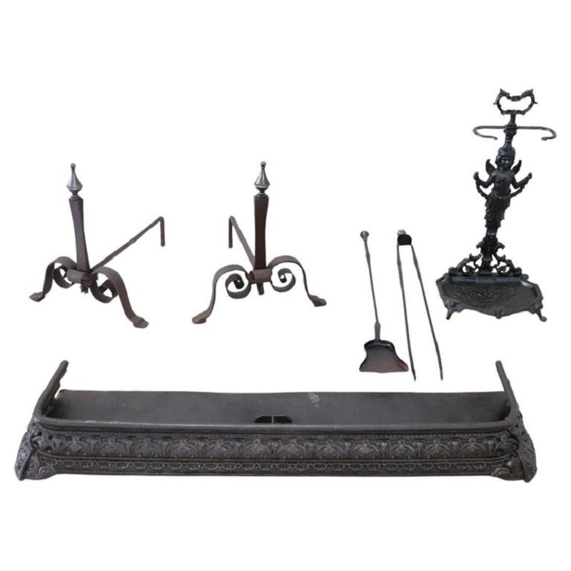 Set of antique fireplace tools in wrought iron and cast iron