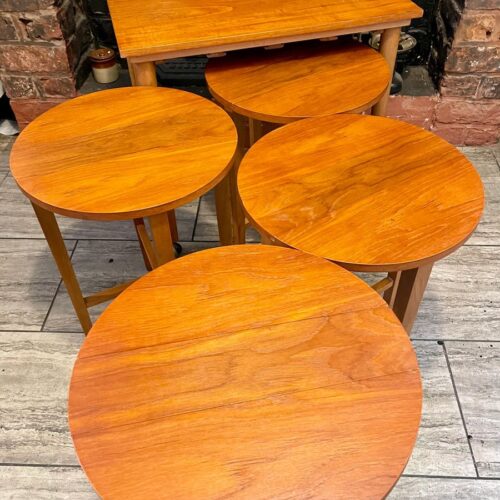 Vintage Nest of 5 Teak veneer Tables by Poul Hundevad for Novy Domov