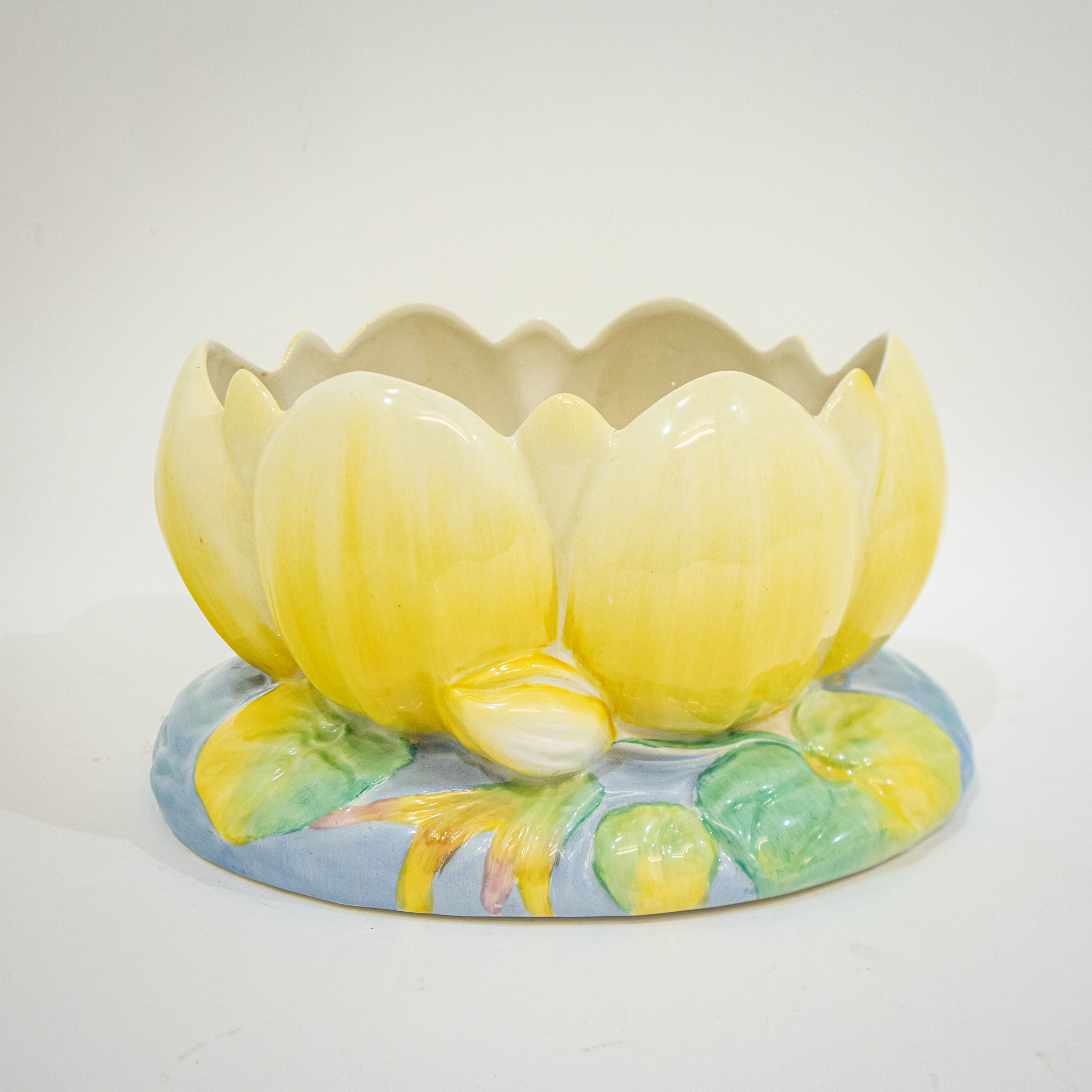 Clarice Cliff Lily Bowl