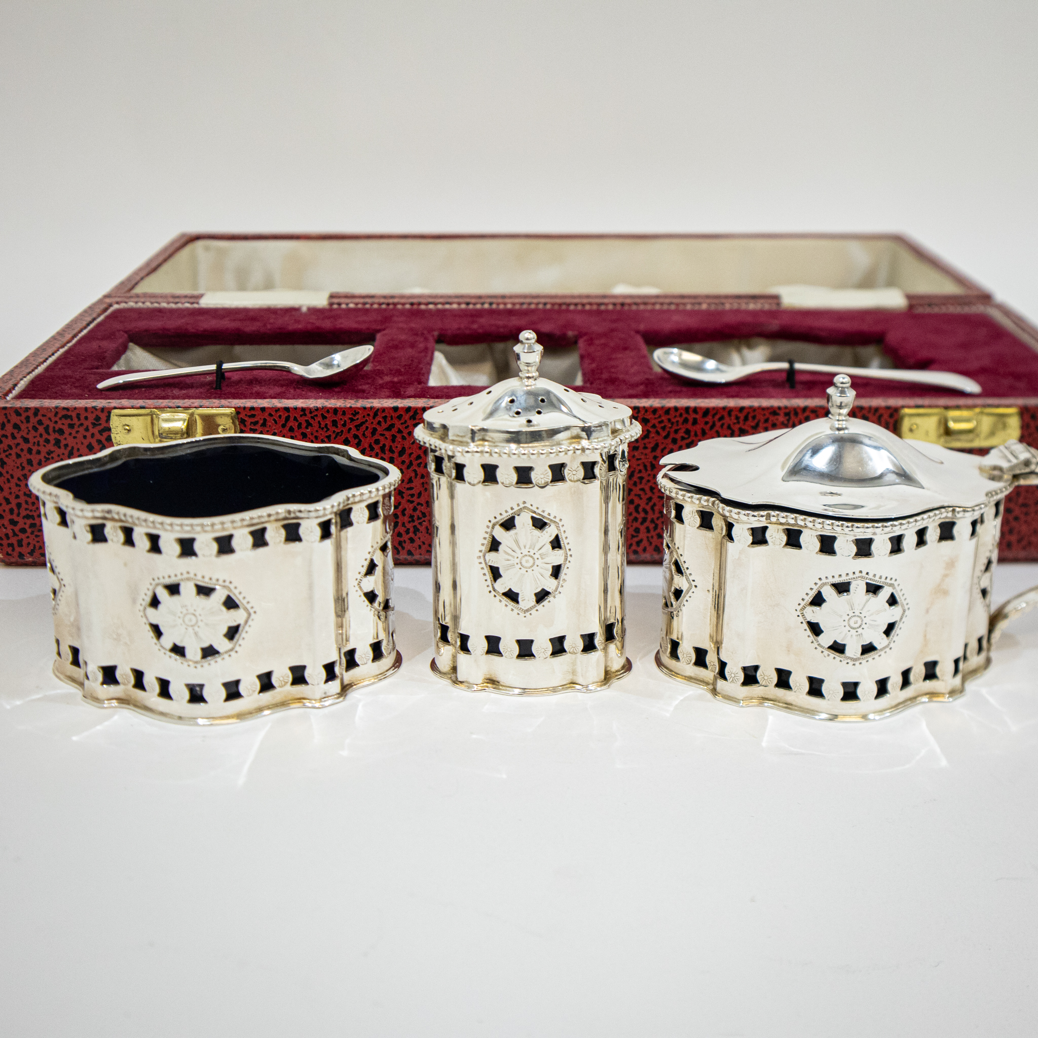 Superb Cased Silver Five Piece Cruet Set