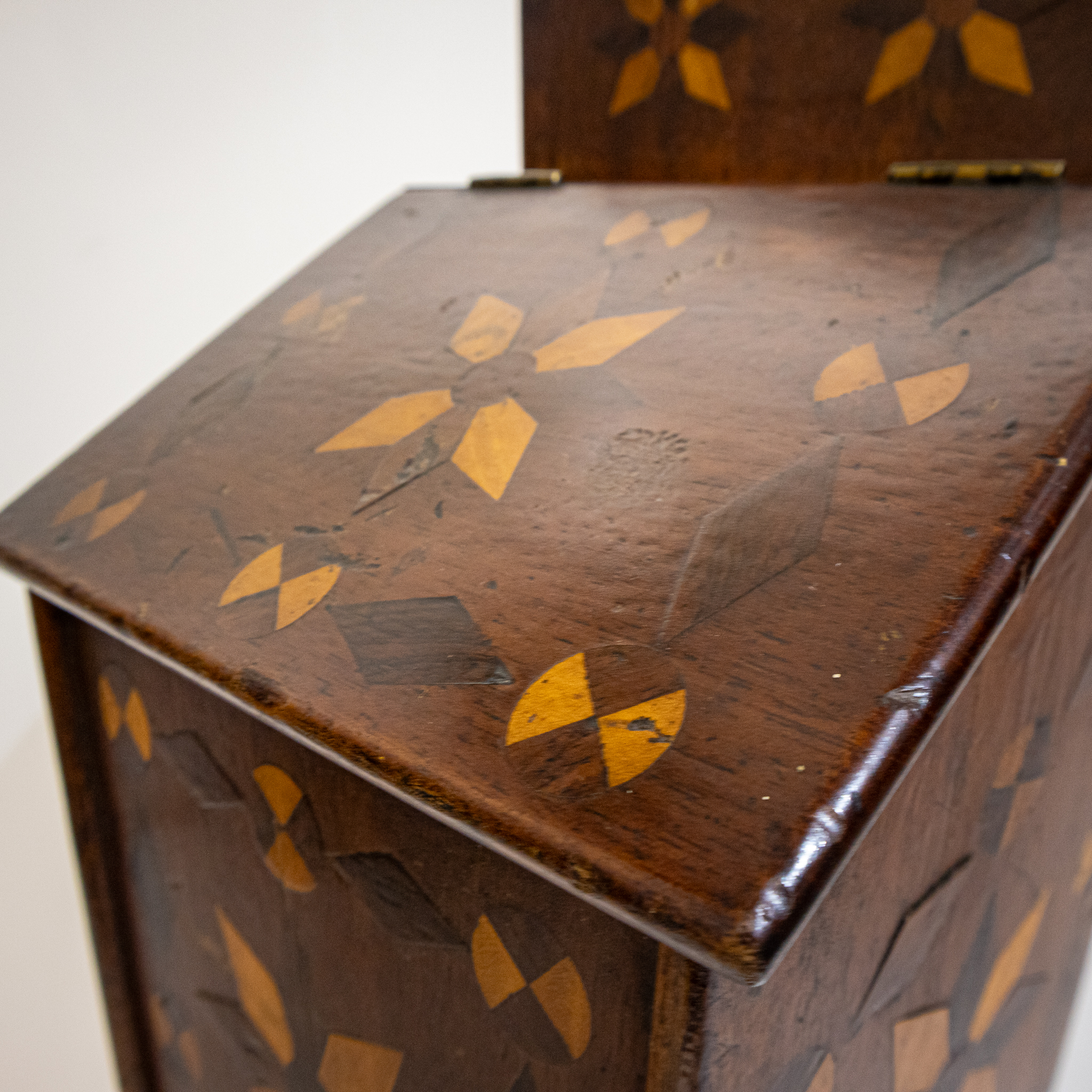 Georgian Marquetry Wall Hanging Box