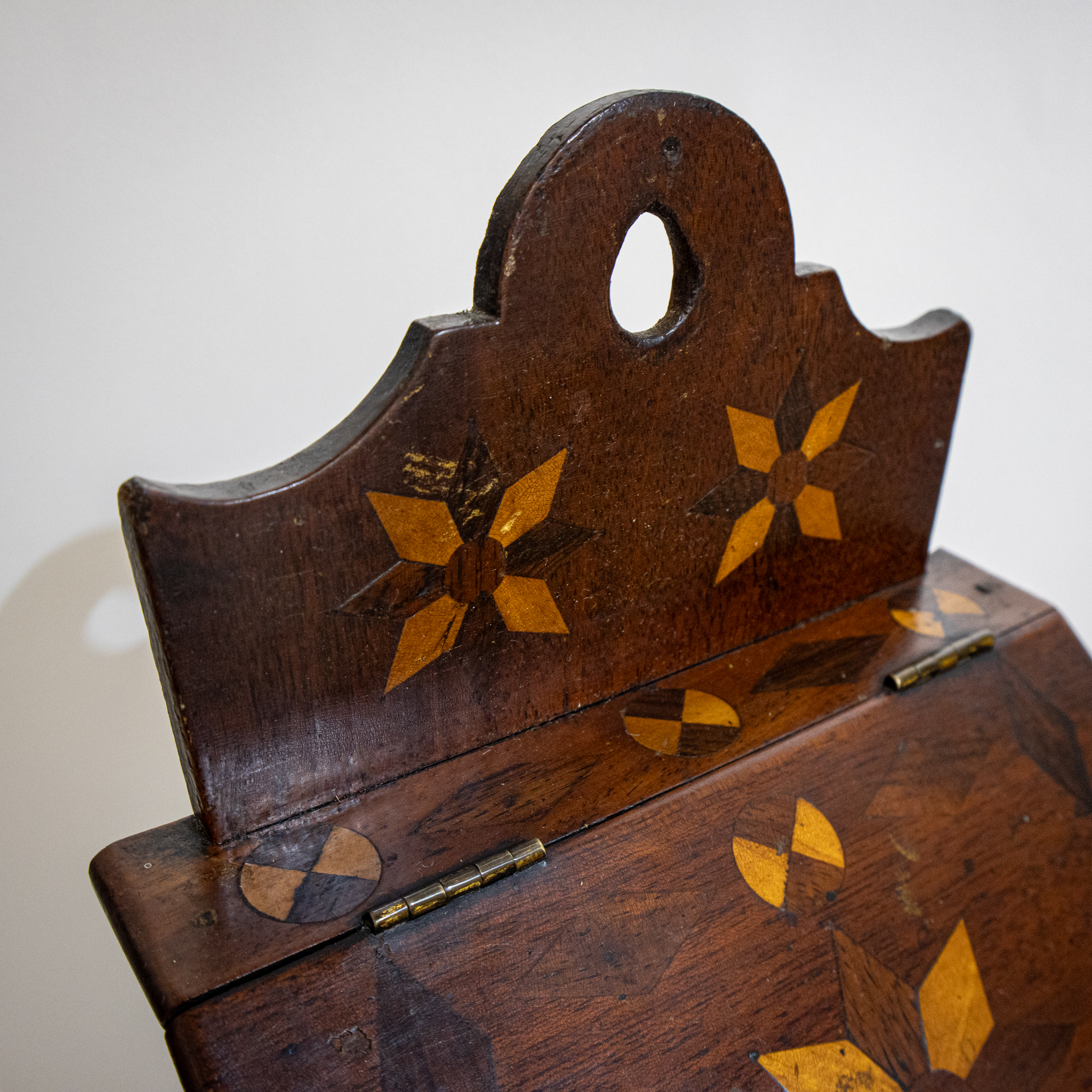 Georgian Marquetry Wall Hanging Box