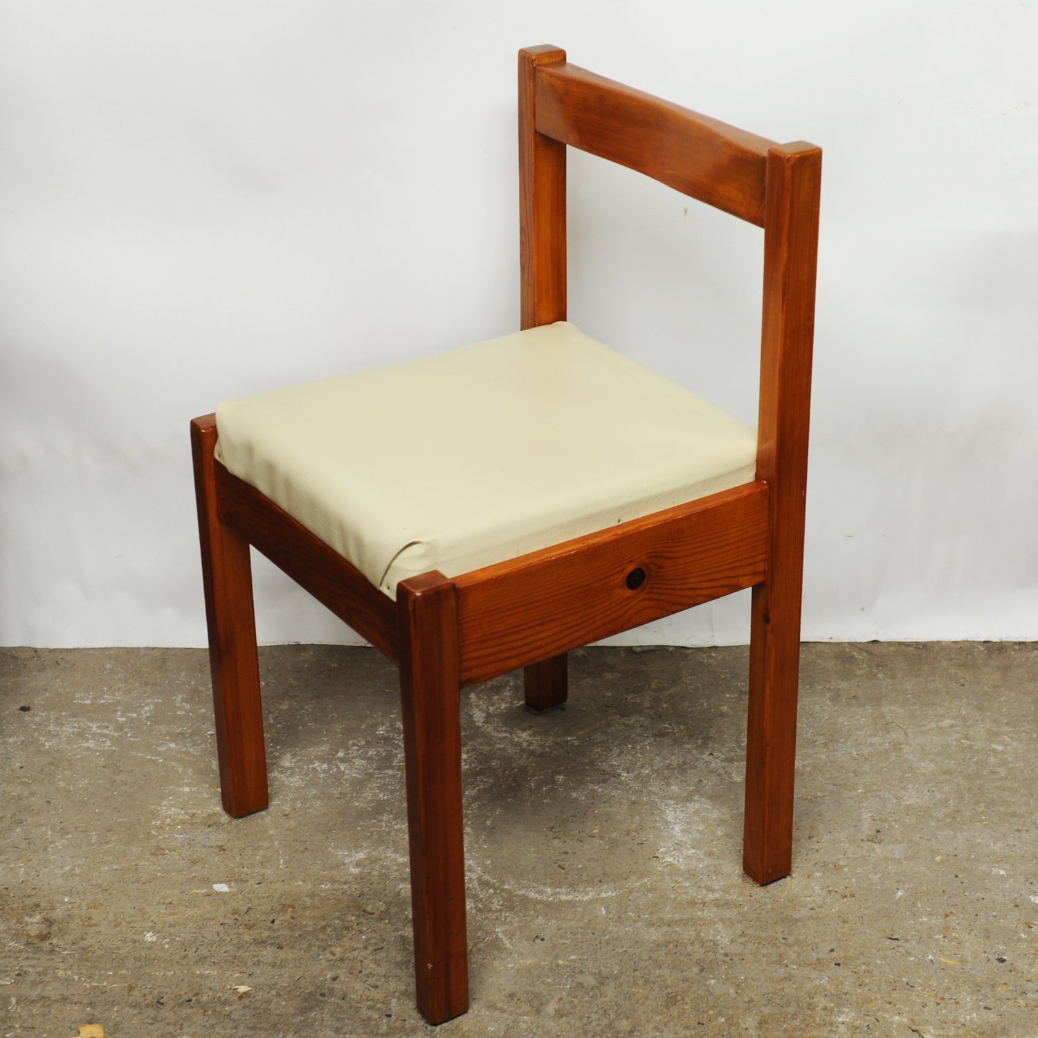 Vintage Pine & Cream Vinyl Dining Chairs, 1980s, Set Of 4