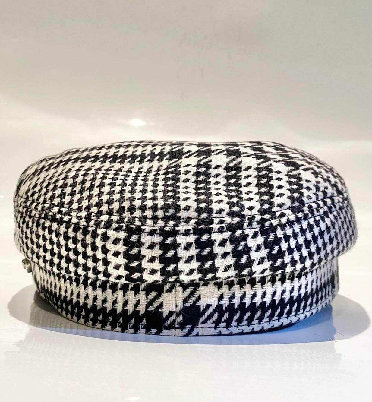 1990s Gianni Versace Black and White Houndstooth Flat Cap