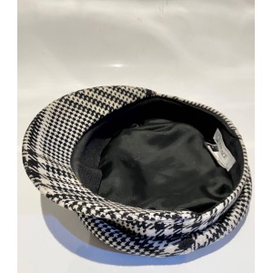 1990s Gianni Versace Black and White Houndstooth Flat Cap
