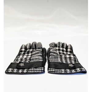 1990s Gianni Versace Dogtooth Wool Leather Winter Gloves