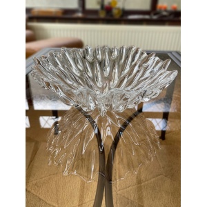 Budded crystal bowl designed by Per Lütken in the 1970s and manufactured by Royal Copenhagen in 1991.