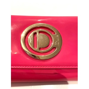2000s Christian Dior Pink Fuchsia Patent Leather Handbag On Chain