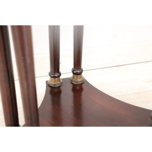 Round Pedestal Table in Beech Wood, 1980s