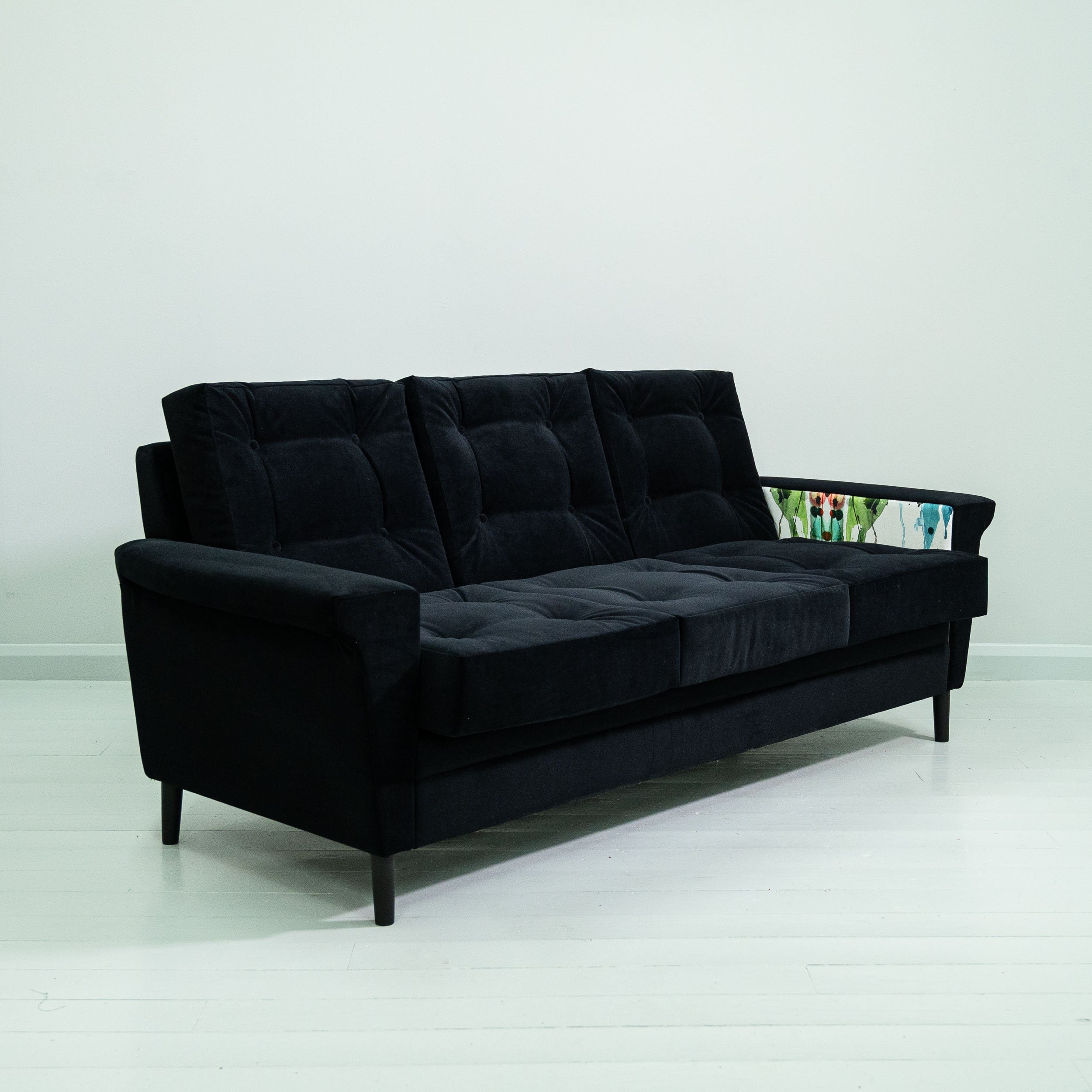 1979D - 3 seater by Jay & Co