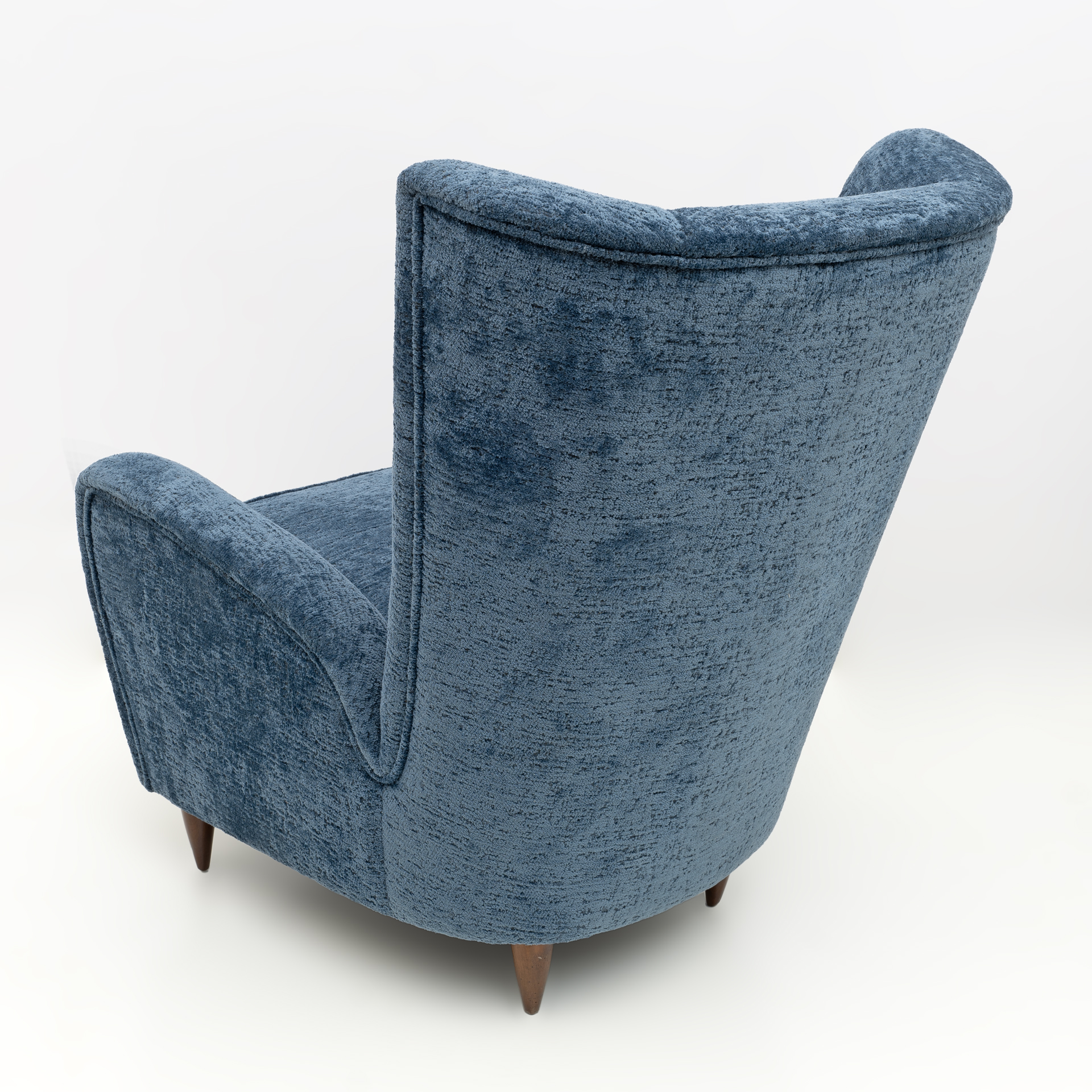 Paolo Buffa Mid-Century Modern Italian Walnut and Coating Boucle Armchair, 1950s