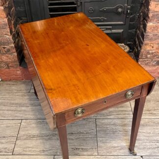 Antique George III mahogany inlaid Pembroke table