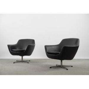 Scandinavian Vintage Black Swivel Chairs, 1970s, Set of 2
