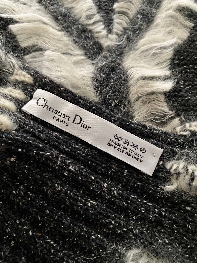 2000s Christian Dior Tribal Geometric Wool Knitted Scarf Shawl
