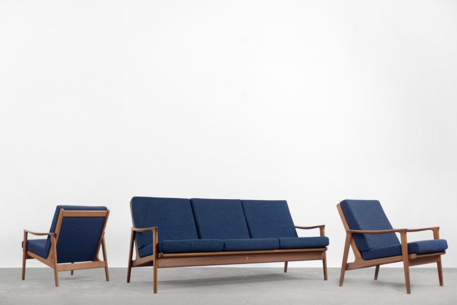 Mid-Century Australian Modern Teak Sofa & Armchairs by Parker Furniture, 1950s, Set of 3