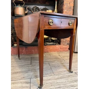 Antique George III mahogany inlaid Pembroke table