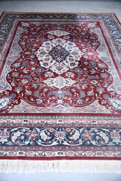 Large Quality Esfahan Rug - Image 8