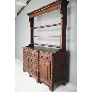 Georgian Oak Dresser