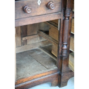 Georgian Oak Dresser