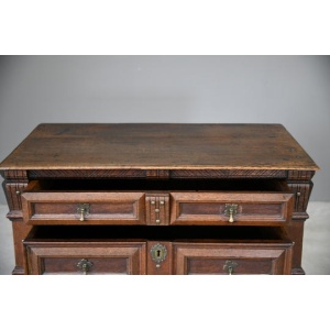 Late 17th Century Oak Chest of Drawers