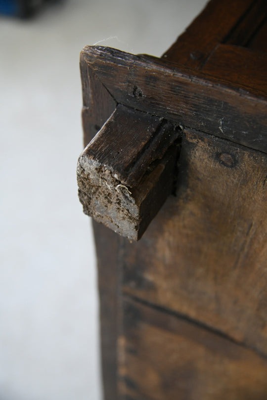 Late 17th Century Oak Chest of Drawers