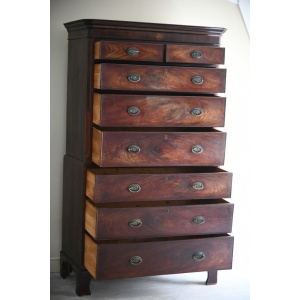 Georgian Mahogany Chest on Chest