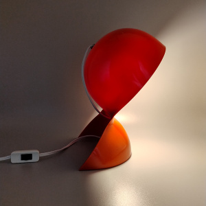 1960s Original Red Dalù Table Lamp by Vico Magistretti for Artemide (Not a Replica)