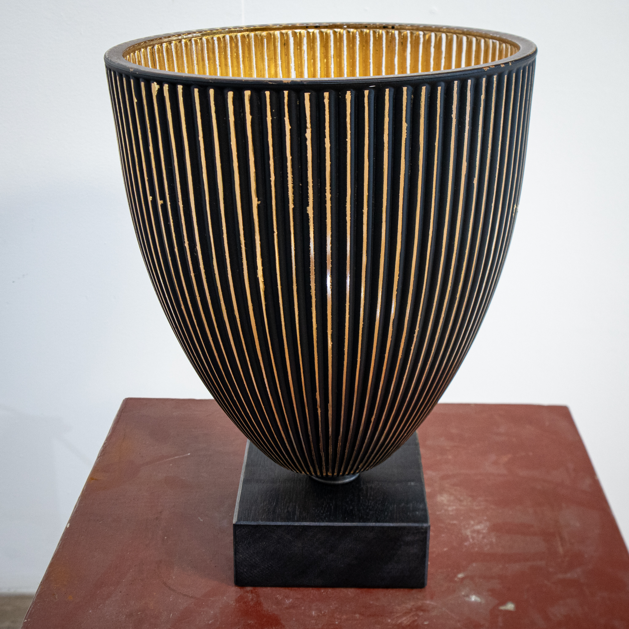 Modern Black & Gold Uplighter Table Lamp