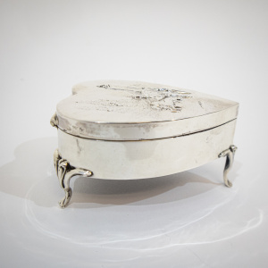 William Comyns Silver Heart Shaped Box