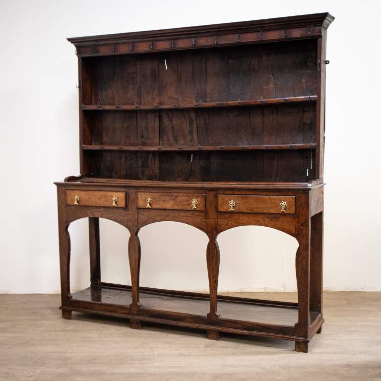 18th Century Oak Welsh Dresser - Image 3