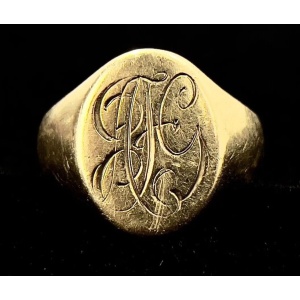 9ct Yellow Gold, Gents Signet Ring with Monogram, Size V