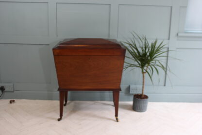 Regency Mahogany Cellarette - Image 2
