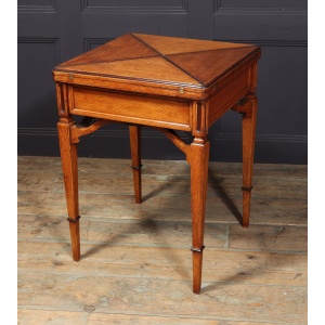 Excellent Arts & Crafts English Oak Envelope Card Table